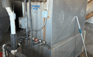 3142 Outside Front Chiller - Dairy Train Classifieds