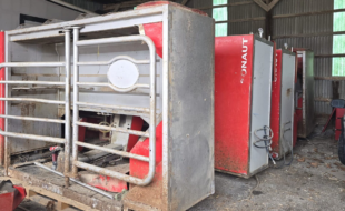 Lely Robots Four Units 2 Right 2 Left Scaled 310X190 E1740078510463 - Dairy Train Classifieds
